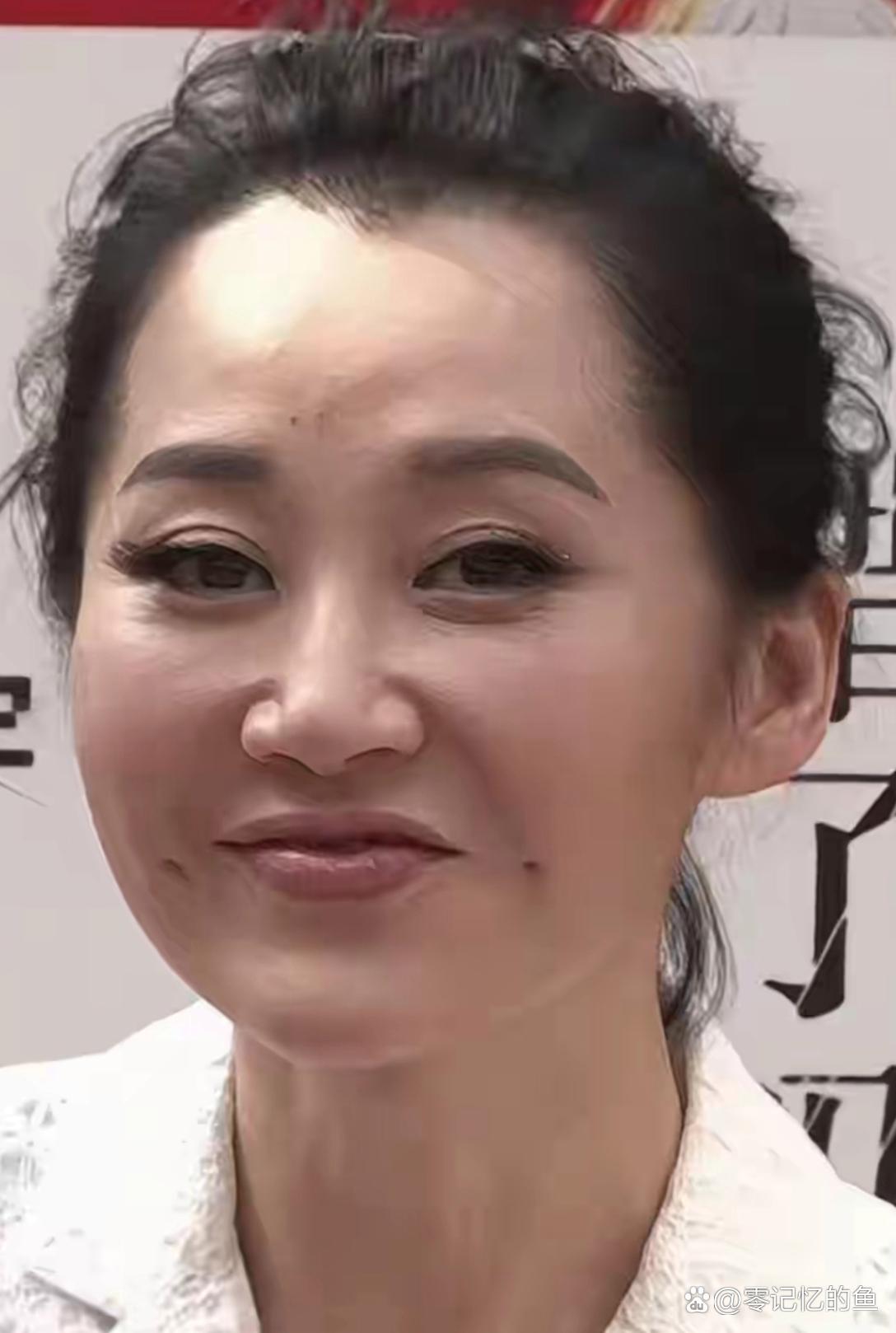 56岁许晴无美颜无滤镜。 