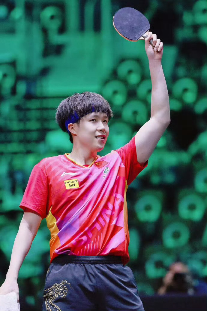 2025国际乒联第4周排名  新鲜出炉🔥  男单：王楚钦以7367分雄踞第一，