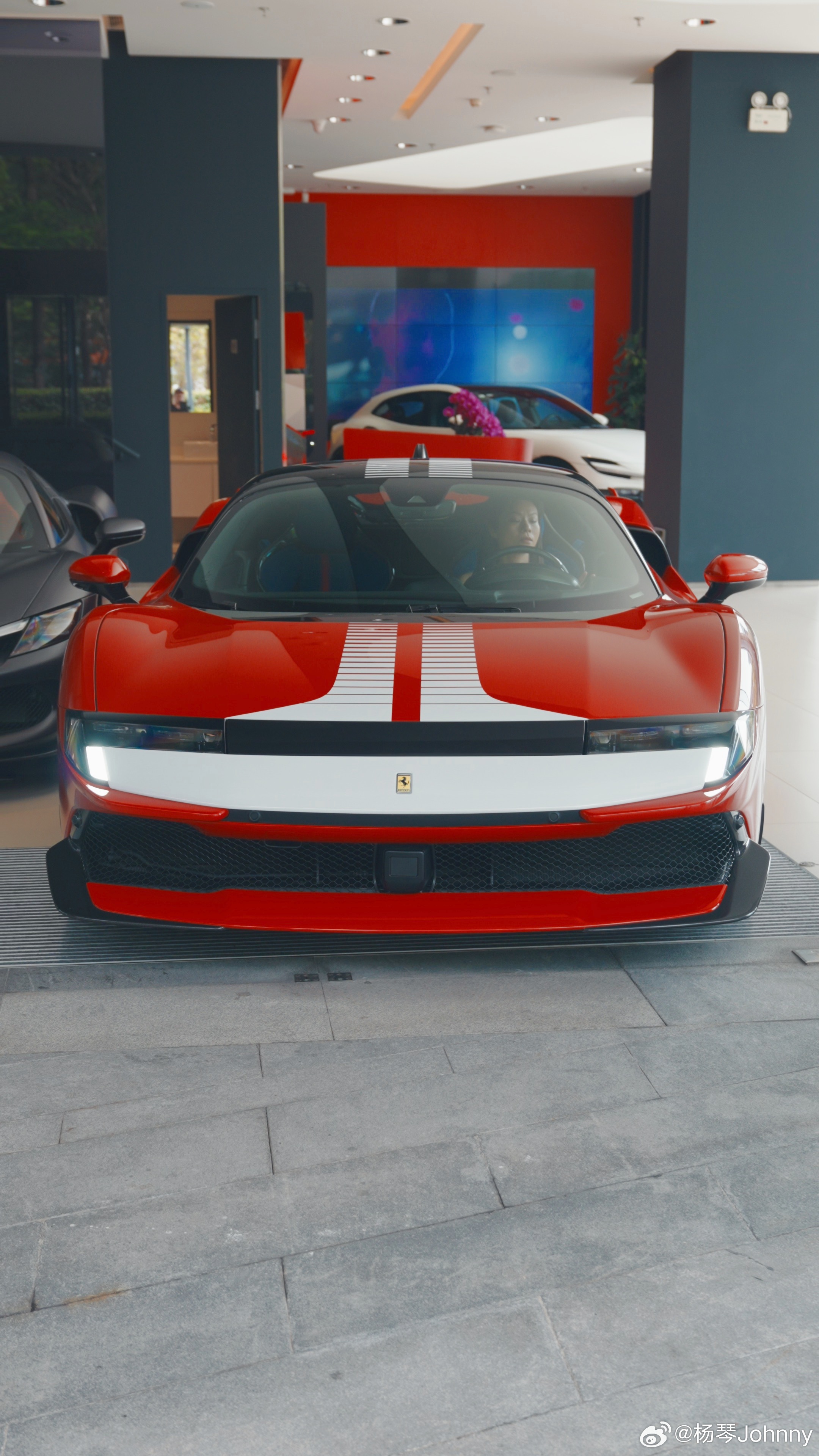 这周拍的法拉利849封面已定！明天出片！法拉利全民拍车我与汽车的日常