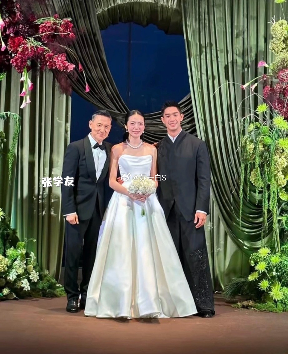 吴婉芳二儿子胡智同（Lynus）和太太Kristy的婚礼💒终于等到了一些清晰的