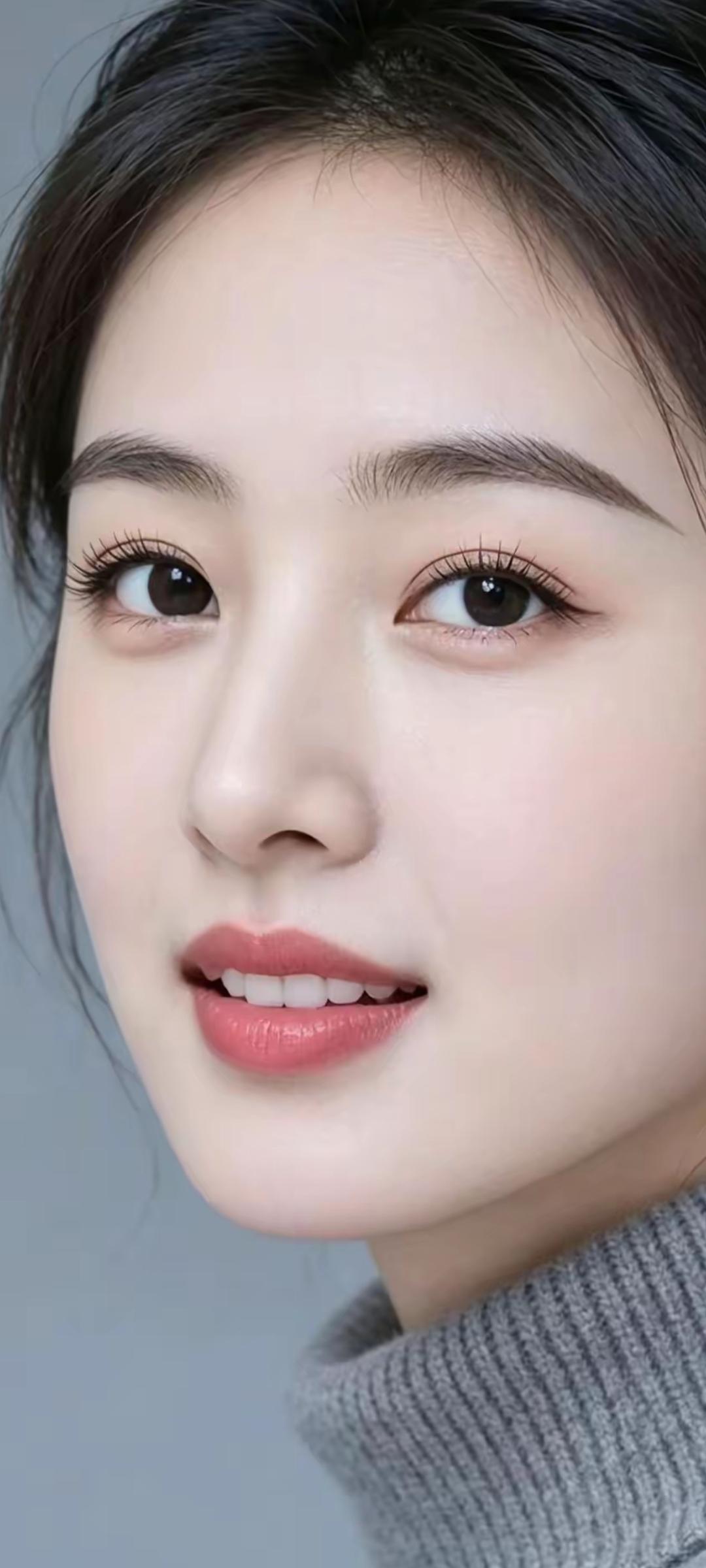 温柔甜美的少女，浅笑如花，美得令人心动！