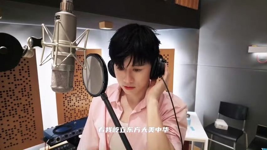 《策马》Mlog太治愈了！安安静静看杰哥认真做音乐就很幸福！张杰策马Mlog上线