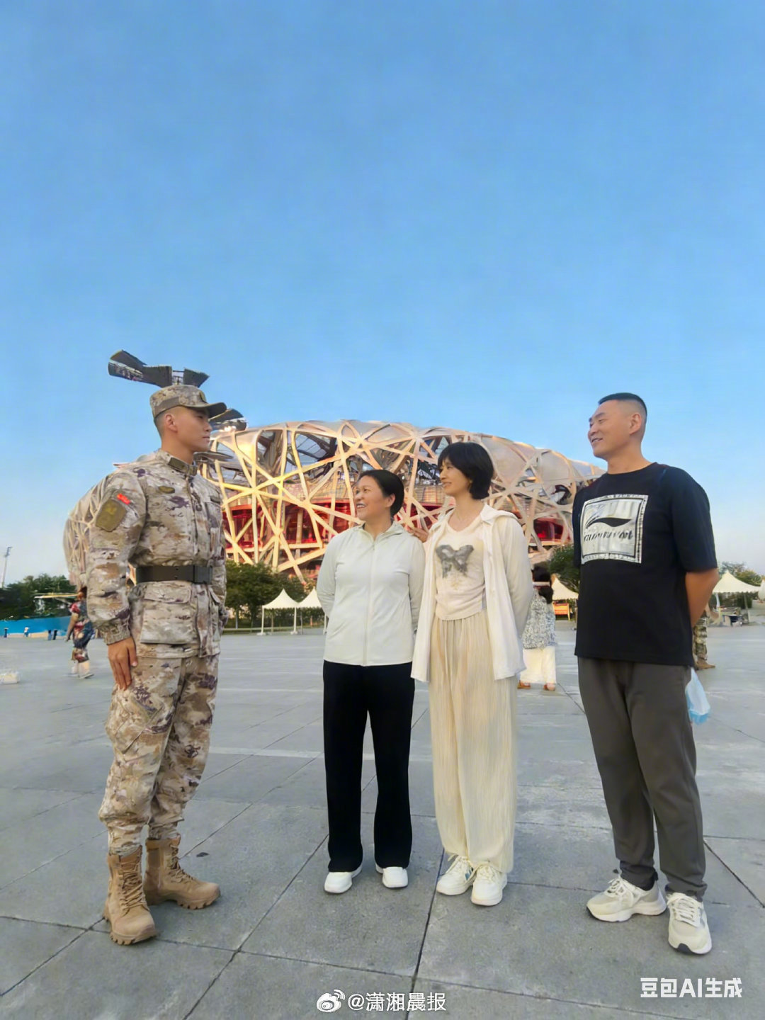 【以青春之名，赴家国之约｜#AI定格边防战士春节团圆照#】当除夕的团圆饭热气升腾