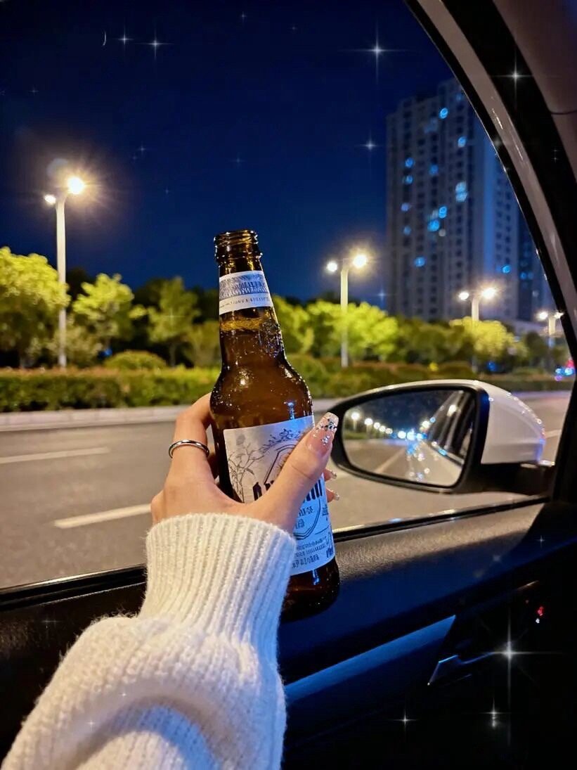 𝑴𝒚 𝒕𝒓𝒆𝒂☕️ 敬生活的暗淡，也敬内心的苟且。愿看透生活本质，依