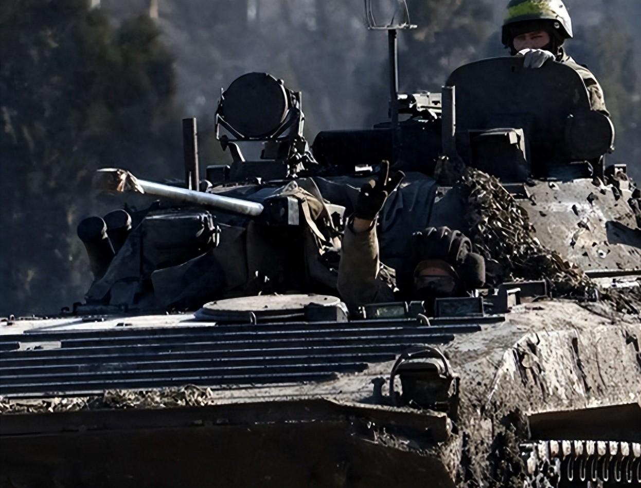 6国雇佣军到齐，墨西哥人参战，俄终于弄明白，怪不得攻不下基辅

俄乌冲突打了三年