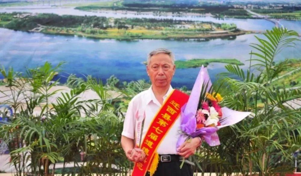 马树山案调查了80天让人等得心中不悦，结果出来又留了两个尾巴让人心中不满！
马树