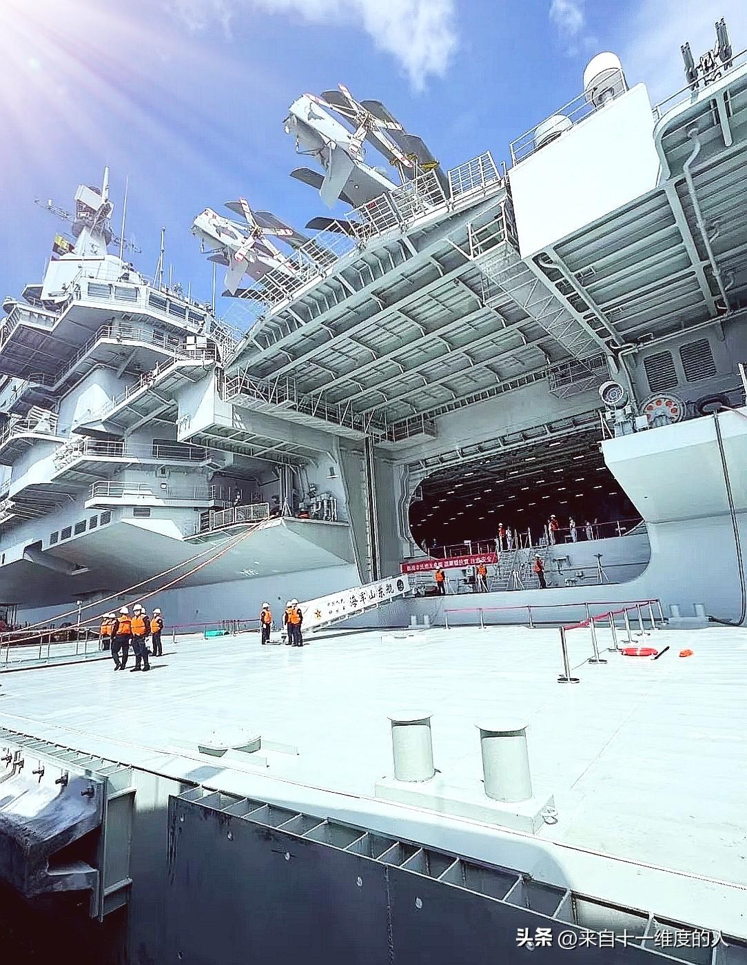 近日美国宣布年度钢铁产量超越日本达到8200万吨了！
回头我们看中国航母甲板钢大