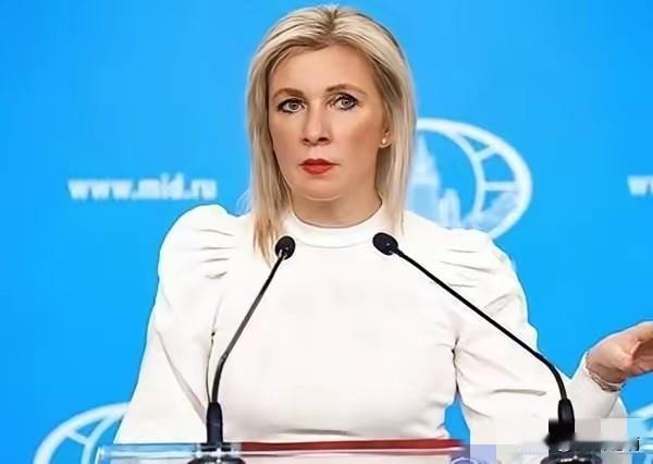 俄罗斯外交发言人扎哈罗娃怒斥日本记者：“是西北利亚的寒风没有吹醒你们愚蠢的思维，