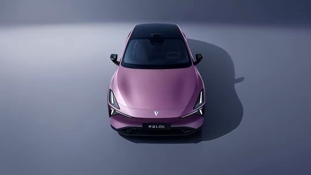 老实说，现在买电车真的是“卷”到眼花缭乱，但深蓝L06一出来，我还是被惊艳到了！