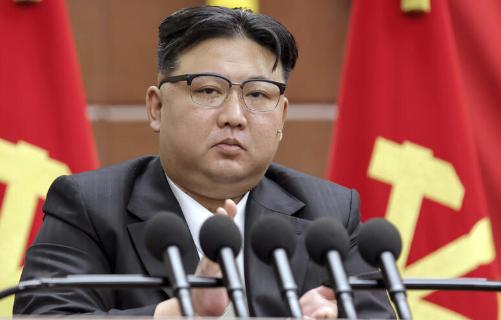 金正恩作出前所未有决定。
 
7月9日，韩国的首尔统一部证实，已于当天通过海上边