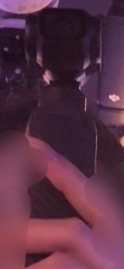 的大疆pocket4昨天演出结束的时候好像落在宝龙的负一楼女厕所了，下面有一个白