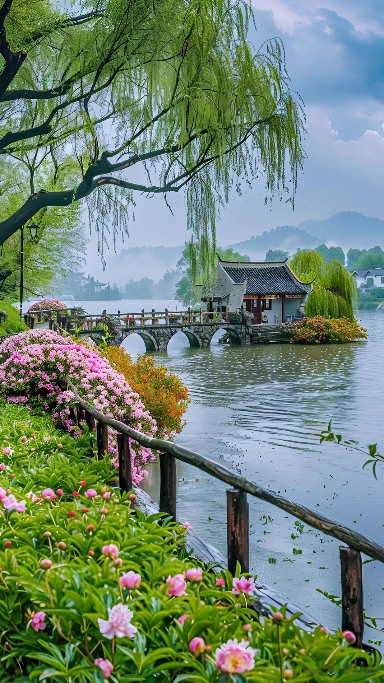 #随手一拍都是美景##随手拍美丽景# #随手拍花草风景# #游风光随手拍# #随