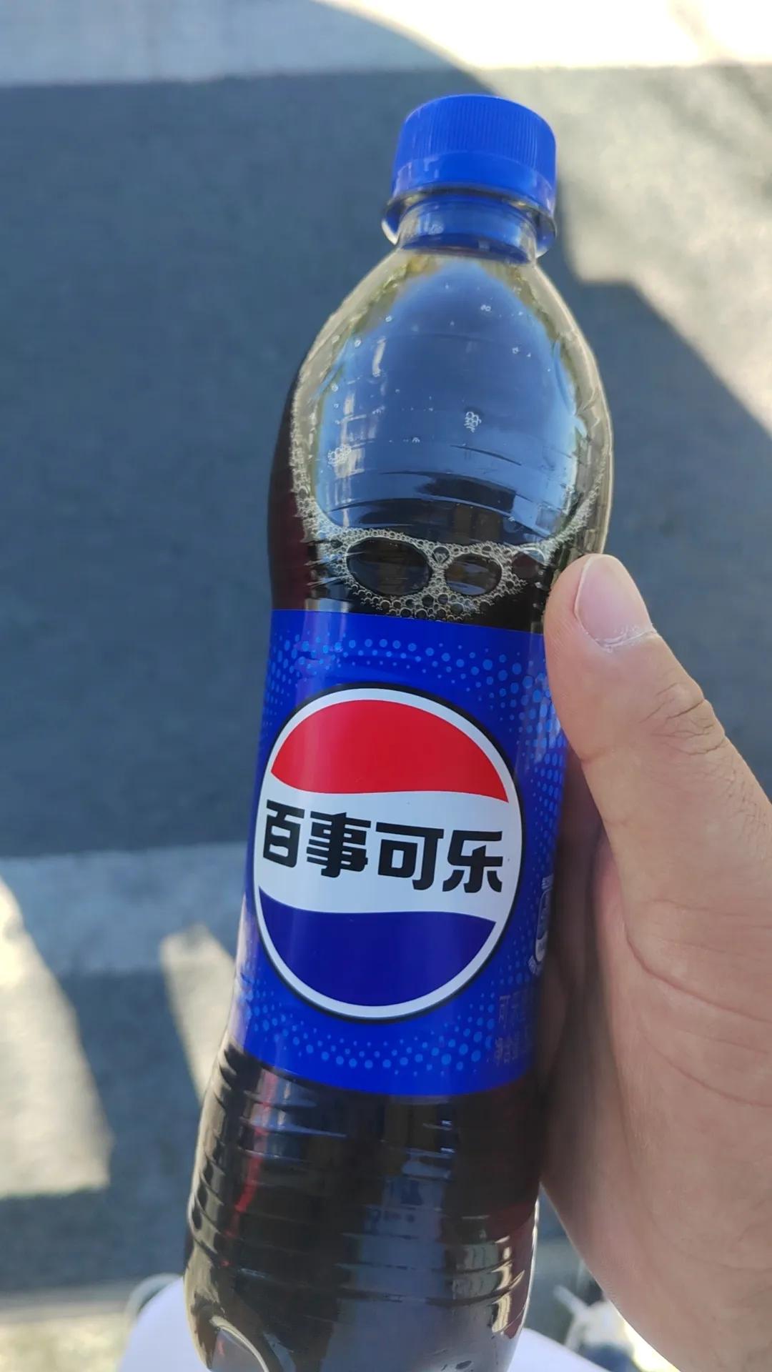 彩票嘛，中不中滴都无所谓，主要是我想为社会做贡献，尽我一份绵薄之力，帮助一下那个