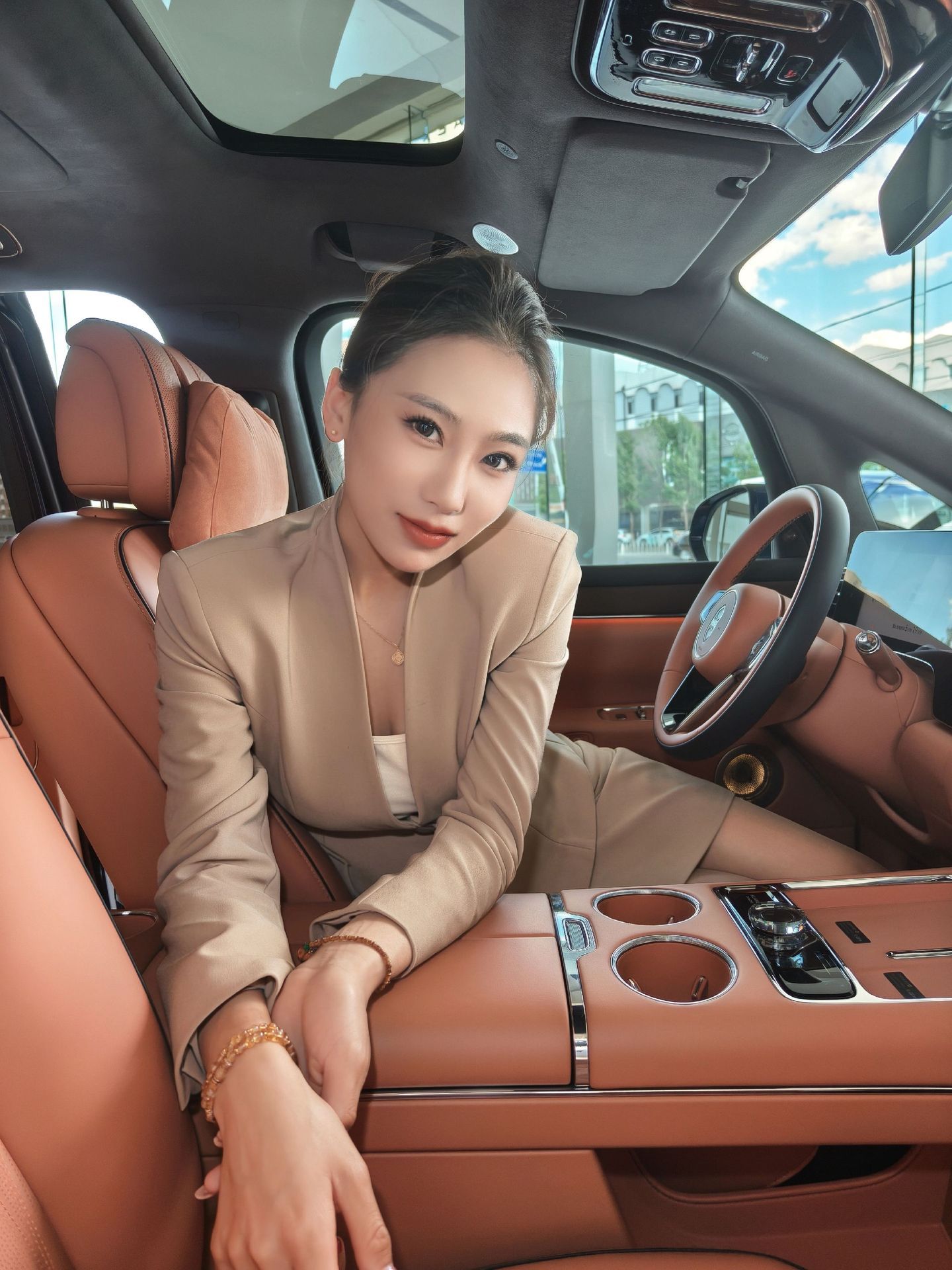这么好的车早点问世就好了 