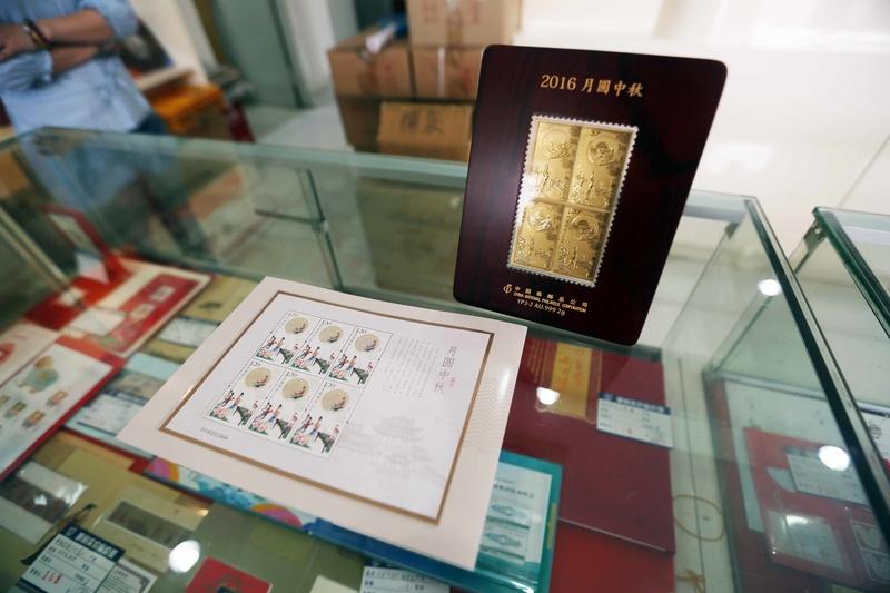 上个世纪八九十年代，集邮那真是火爆，倒腾邮票的赚的盆满钵满！一张猴票炒到了几万的