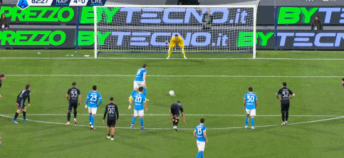 北京时间4月25日，在意甲第34轮中，那不勒斯主场4-0战胜了克雷莫内塞。不过在