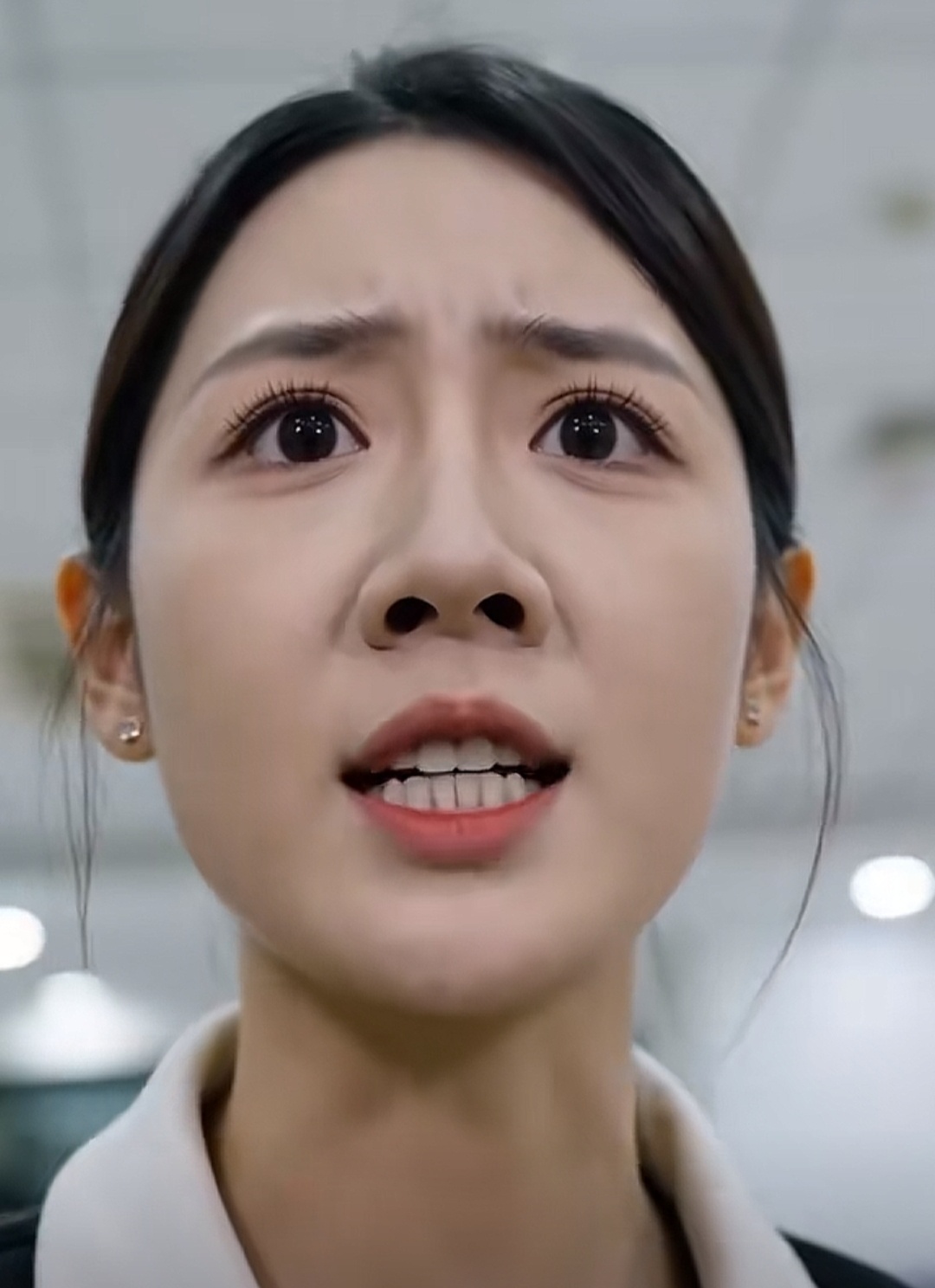 为啥感觉ai生成的女生，百分之八十都是这张脸 