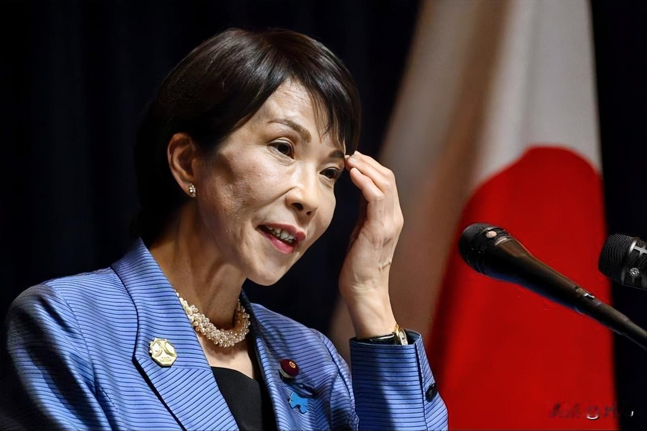 高市早苗凌晨3点加班连累同事被质疑后，又带领内阁成员主动减薪！当地时间11月11
