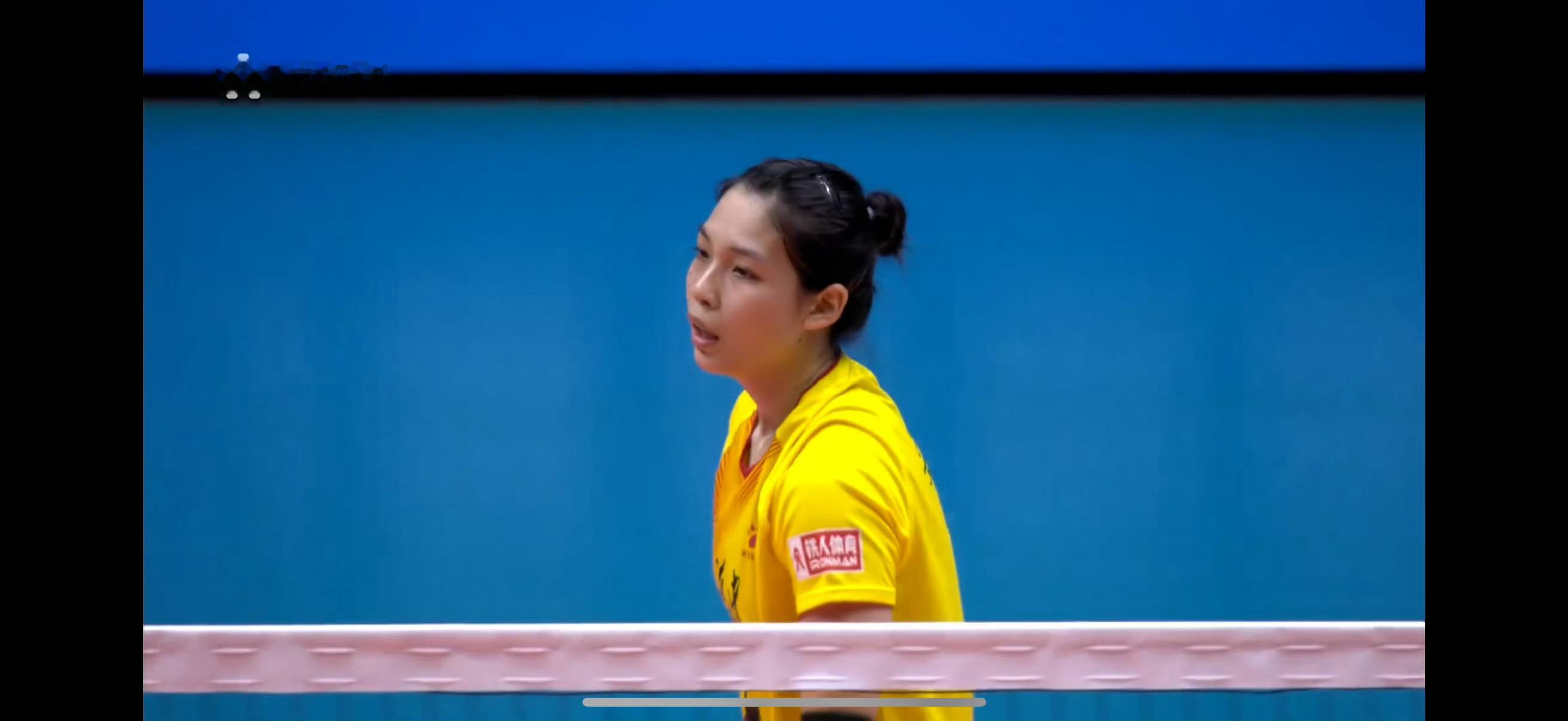 有人统计庄宇珊今天的数据吗？听说第一局独得15分啊？