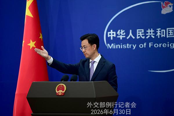 周一欧委会贸易和经济安全委员谢夫乔维奇与中国商务部长举行会议。尽管欧盟警告称“维