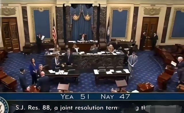 特朗普的全球关税政策在参议院被否决，4名共和党议员与所有民主党议员联手以5 1: