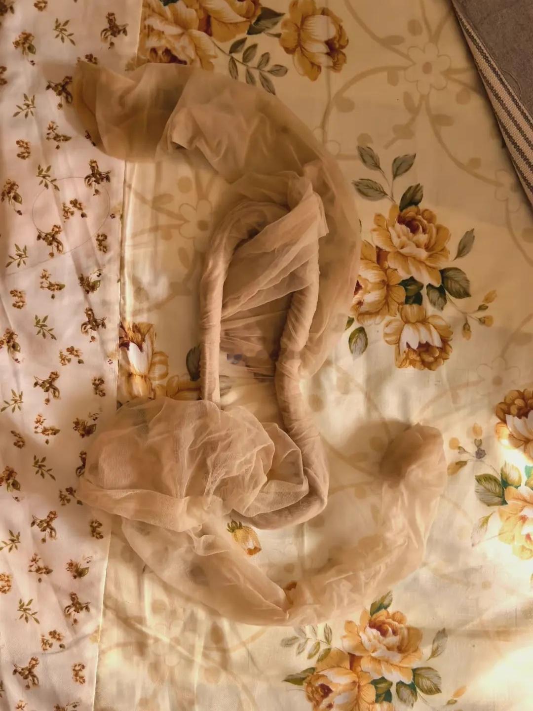 愉悦的事情发生以后，要换个新的床单，然后美美的睡一觉