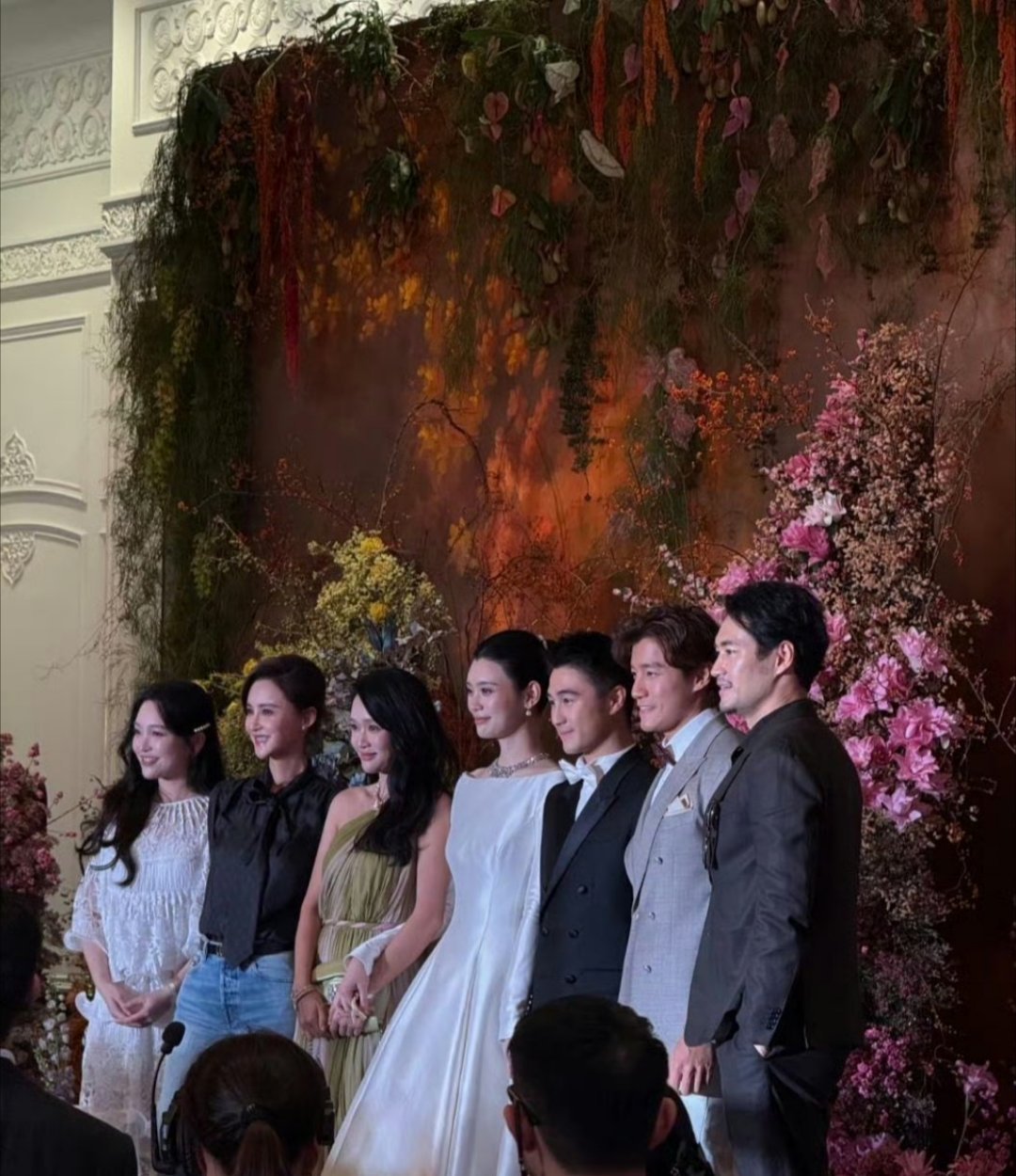 奚梦瑶婚礼结束之后又办一场答谢宴，属实少见，看得出来婆家是真的很重视，有始有终 