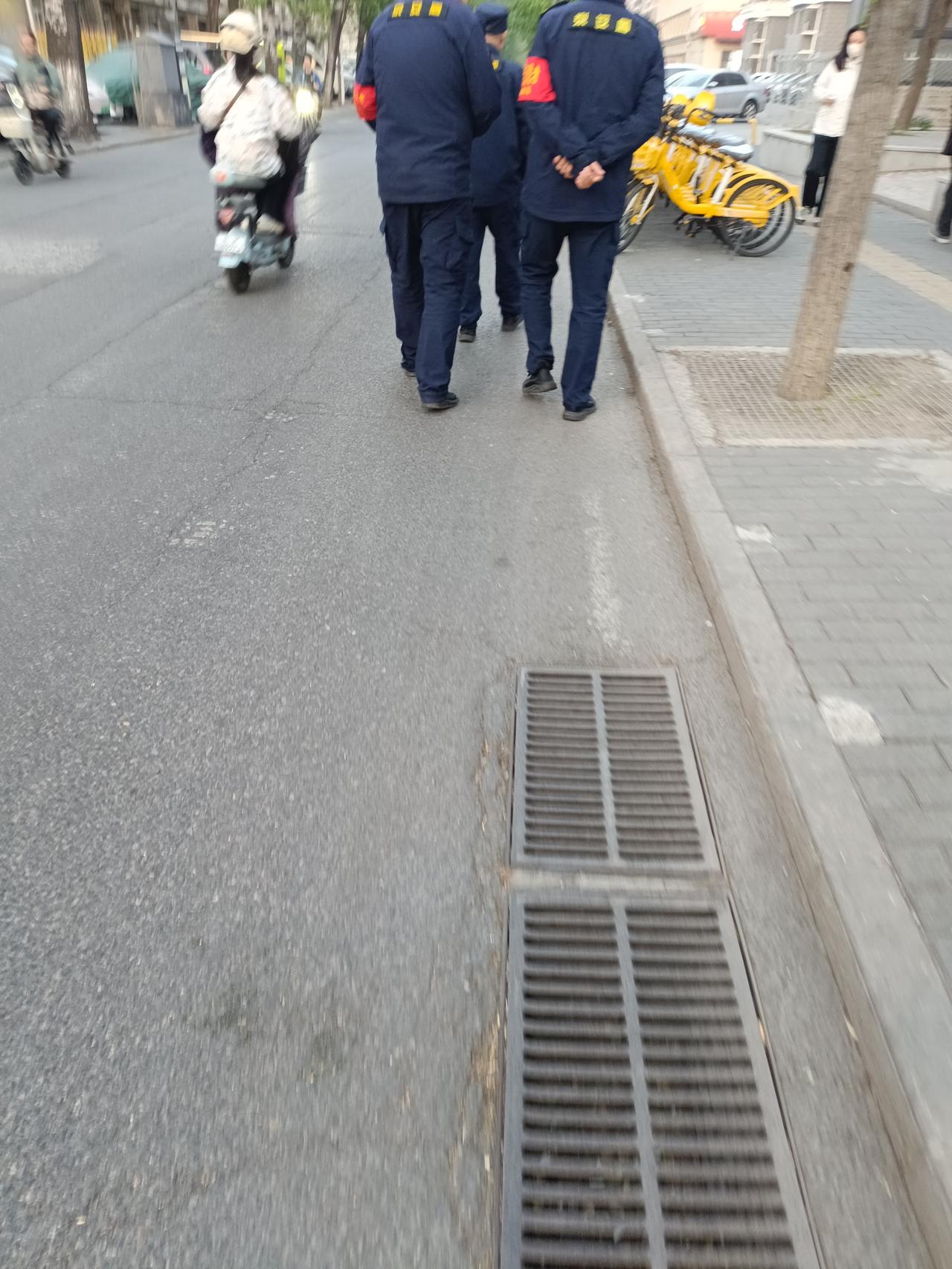 河北农村男北漂的第十二年了啊，马上都不惑之年了，还是一事无成啊，有人在这里找到了