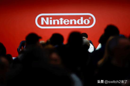 任天堂周五对外宣布，多家合作银行将卖出所持公司股票，解除长期交叉持股关系。这次减