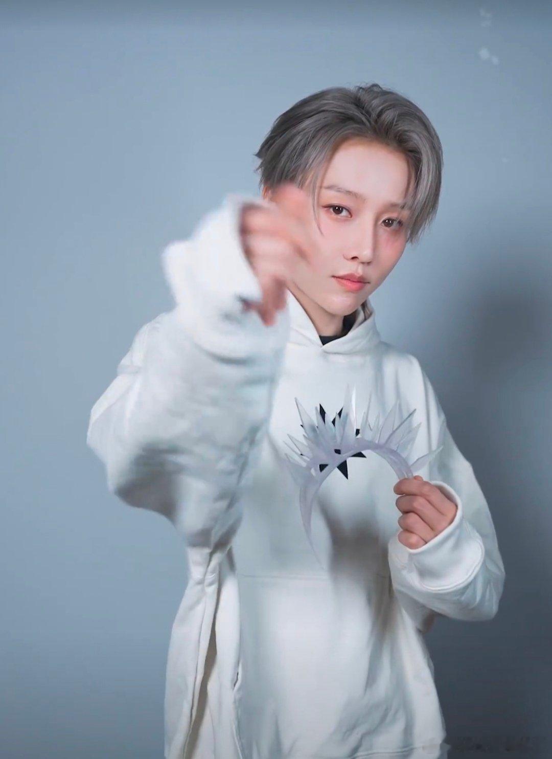 谁还没被 的冰柠檬cos惊艳到？童年回忆杀暴击，这还原度绝了～ 