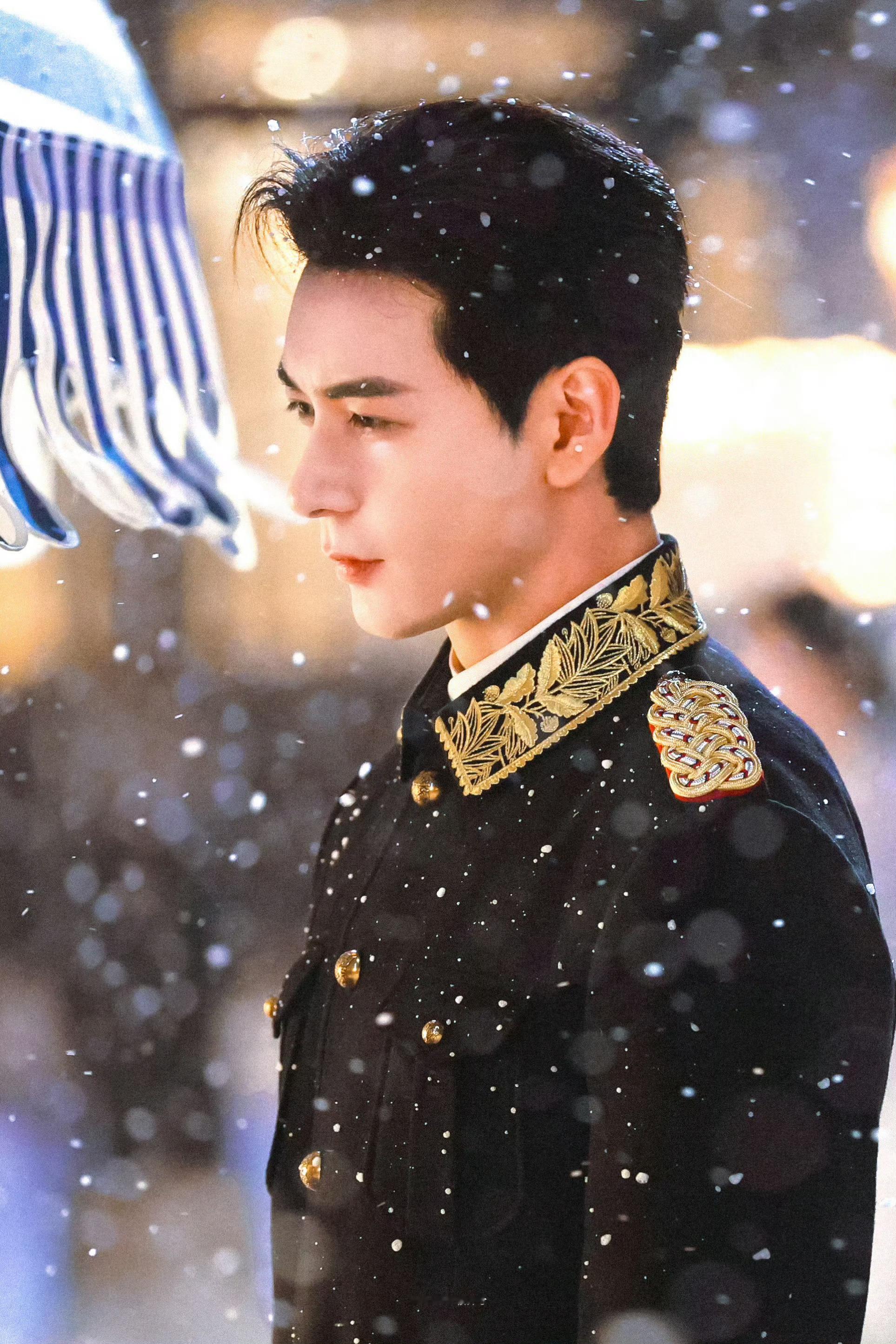 陈星旭  陈星旭肖稚宇 陈星旭 剧播后持续加广，所有新增广告全部都在肖稚宇或秦宵