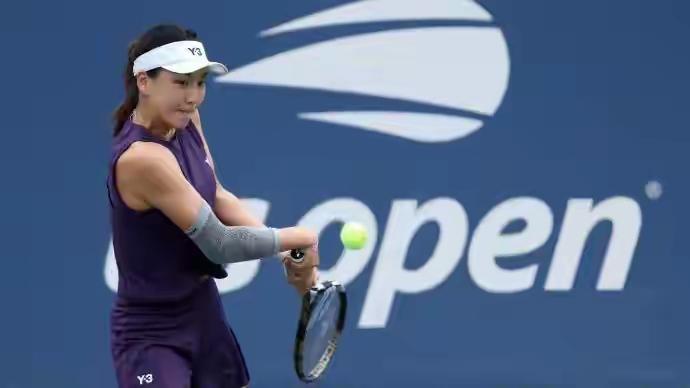 王大美女输球了，以两个2：6输给了美网13号种子亚历山德洛娃。有点可惜哈，本来对