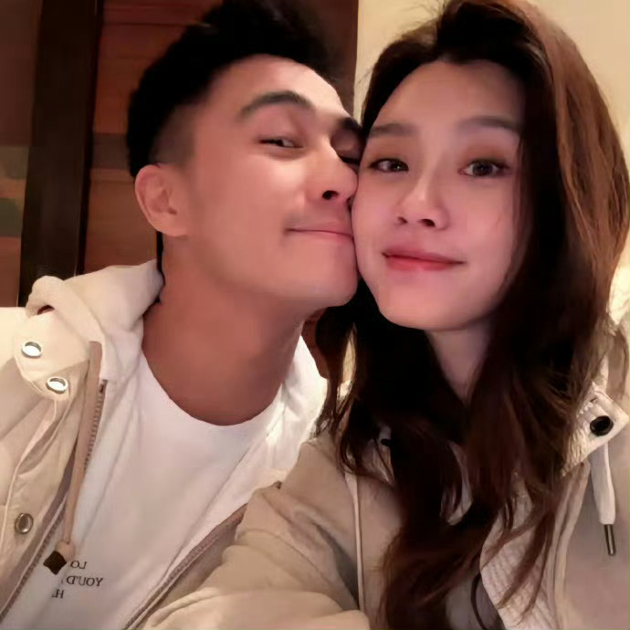 何猷君辟谣私生子传闻这什么瓜？这个热搜有一种骨科文看多了的感觉，别闹了好吗[淡淡