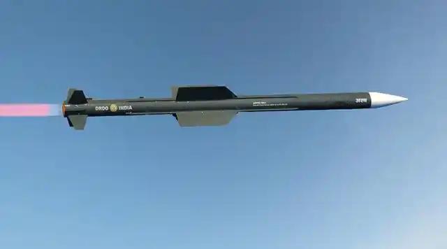 现在西方包括美国应该意识到了事情的严重性了！以前打仗讲究“发现即摧毁”，现在中国