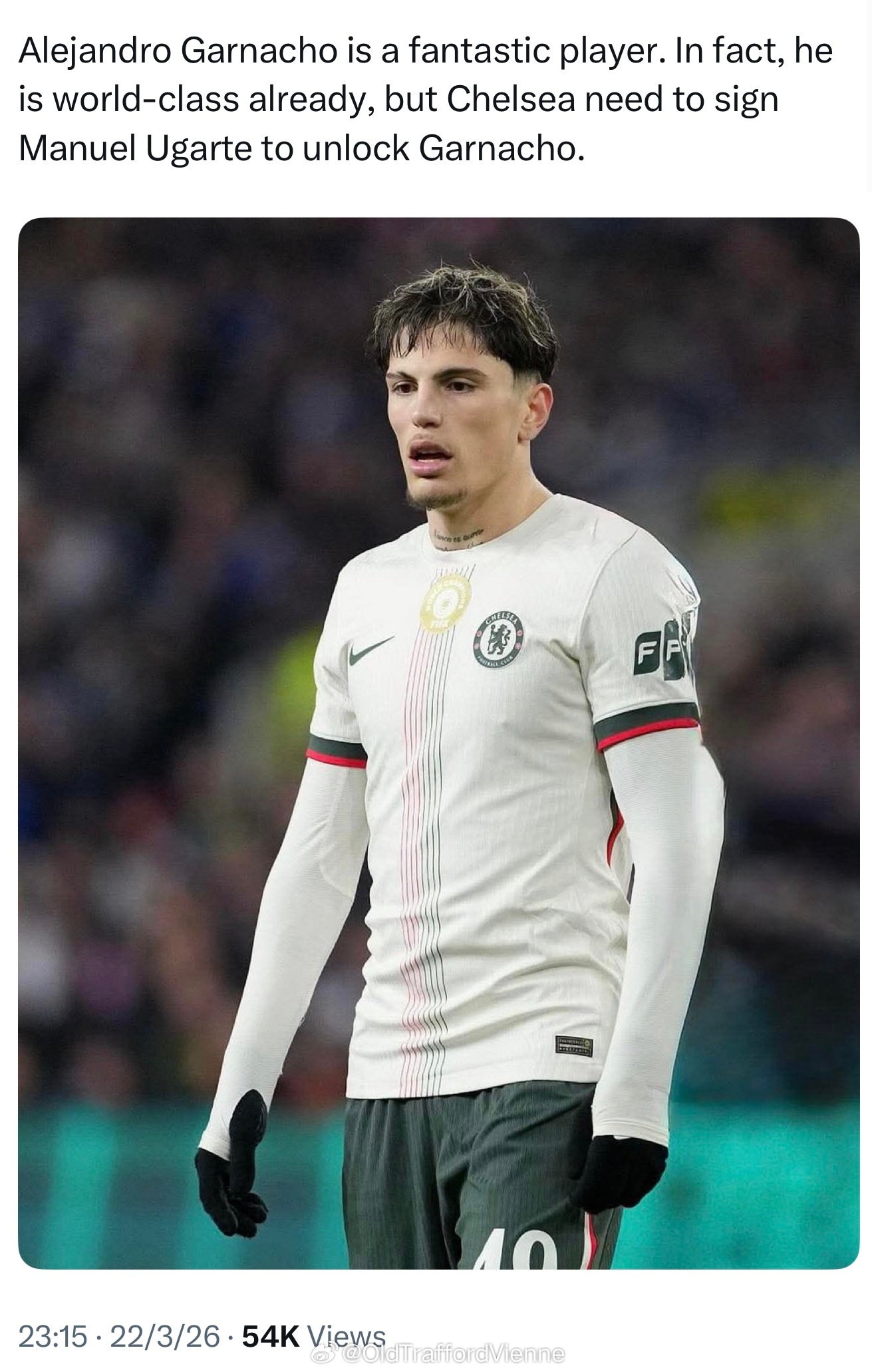 曼联球迷为切尔西解锁世界级加纳乔出点子：买乌加特！ 