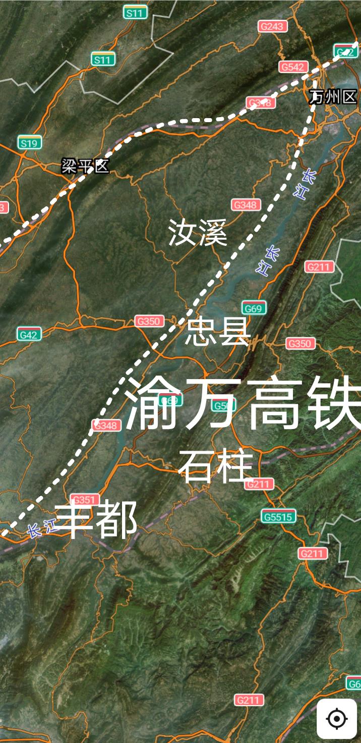 新进展，重庆途经忠县至万州时速350公里的渝万高铁忠县站(2台6线)主体结构已经