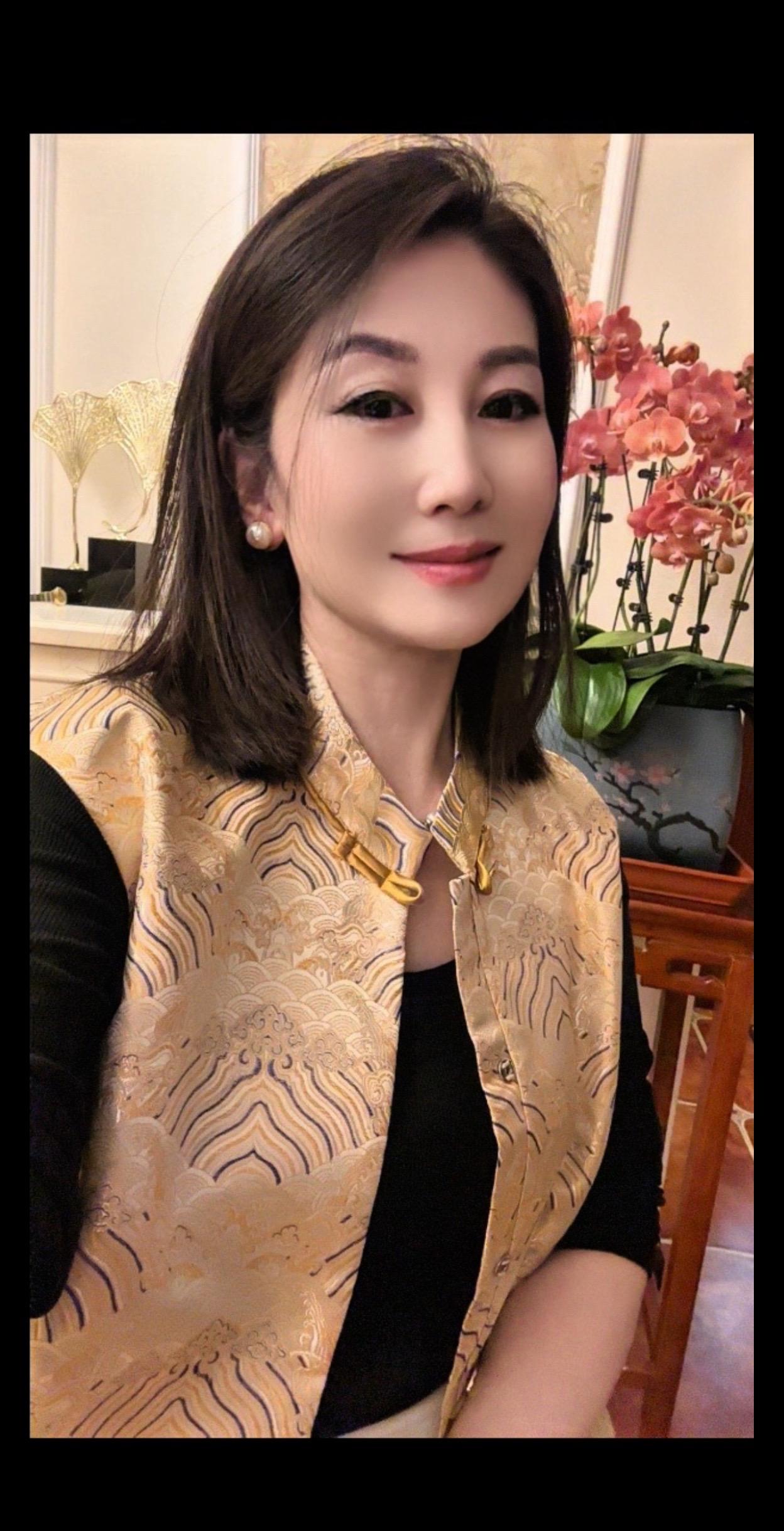 幸福不属于富人，也不属于穷人，是属于知足懂得感恩的人