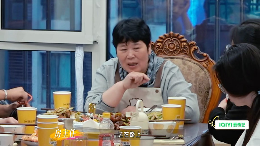 房主任帮女儿买周深演唱会门票下一步就是to签和签名照了吗