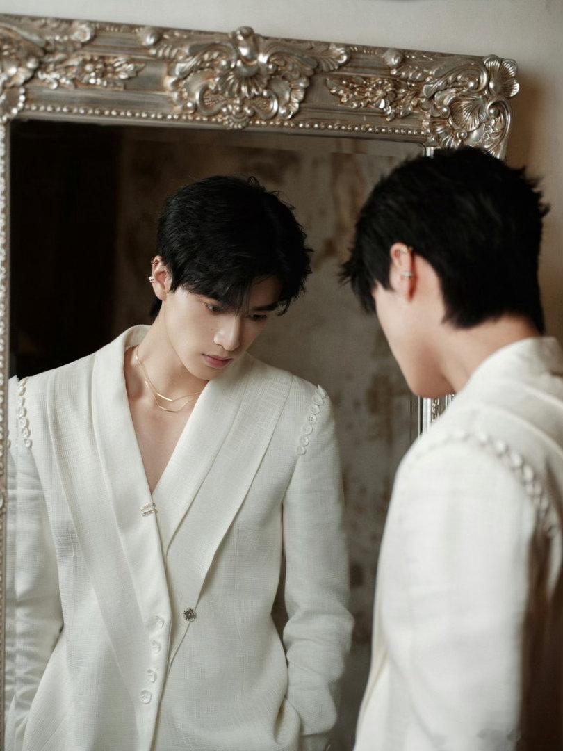 张康乐演员的共情力 “王嘛，总是孤独的。高处不胜寒，有点越努力越心酸的感觉。”张