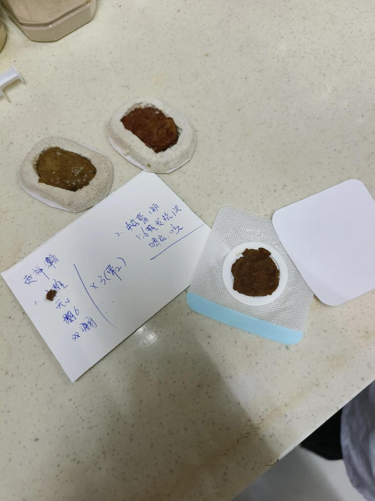 南宁陈琼媛医生真厉，为她点赞。
我二岁多的外甥感冒，咳嗽半个月，到医院就诊吃药一