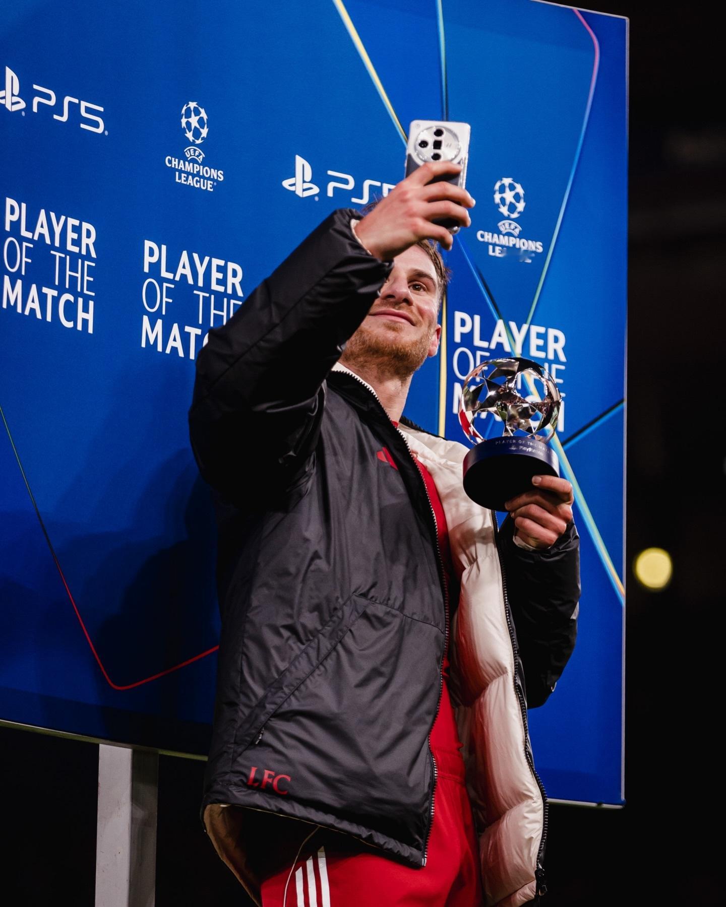 梅开二度，获得全场最佳的麦卡利斯特更新ins庆祝主场大胜晋级欧冠16强:进入欧冠