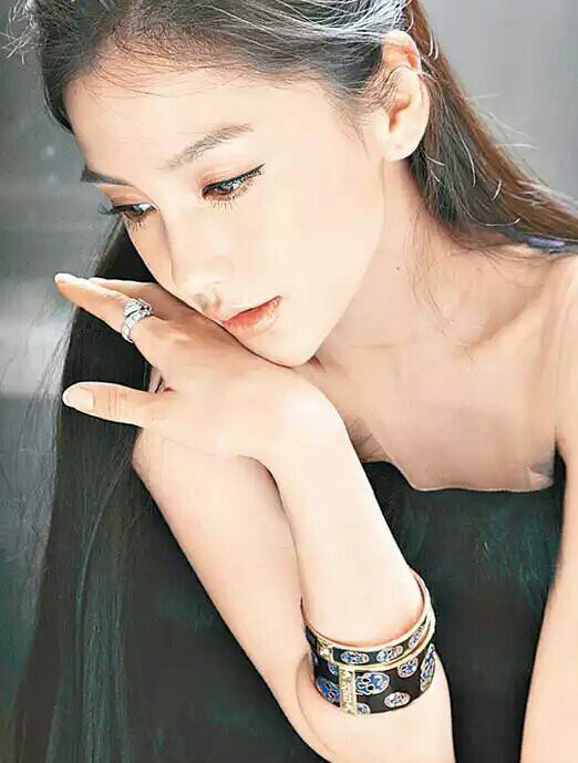 #angelababy# [月亮] #杨颖# 【0228晚安电台】“当你到达你的