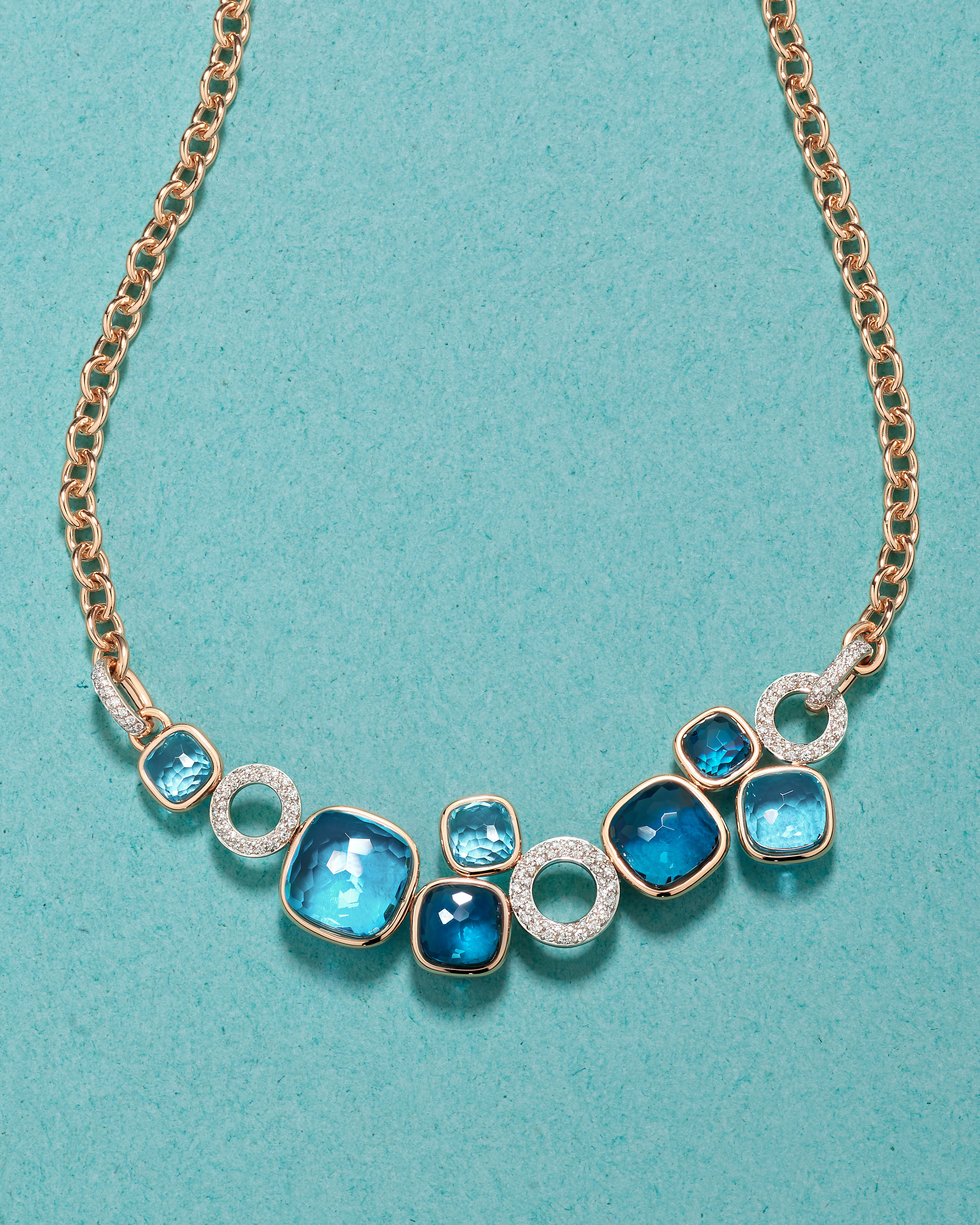 宝曼兰朵悦彩之境Pomellato的Nudo系列，它真的很适合拿来做日常叠搭。那