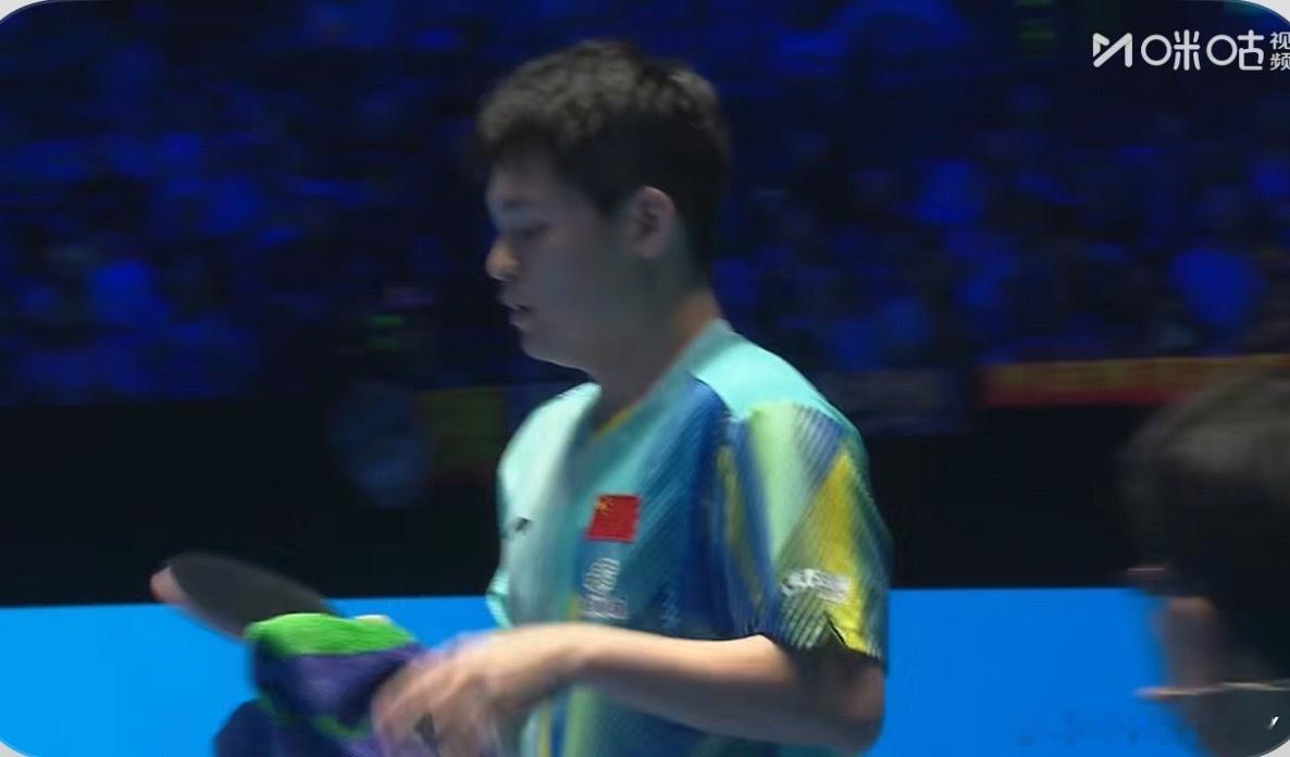 林诗栋3-1户上户上隼辅争取在22:00之前结束