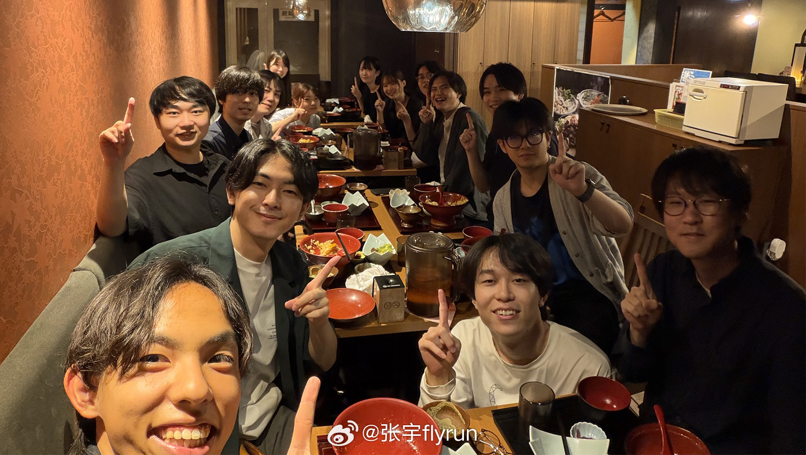 黑田朝日：下班啦下班啦黑田朝日下班运动员的b面人生跑步