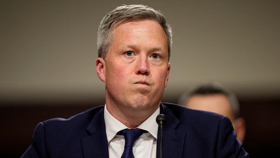 🚨🇺🇸 陆军部长在警告特朗普解雇行动正在破坏军队后辞职

丹·德里斯科尔周
