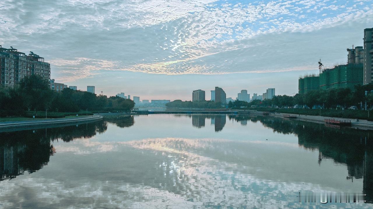 夏日生活打卡季随手拍下的晨辉