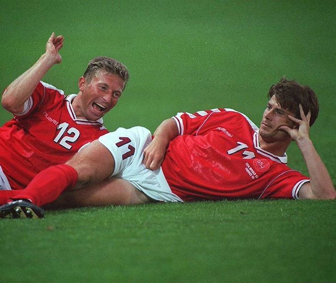 【老照片】 世界杯 Brian Laudrup's brilliant cele