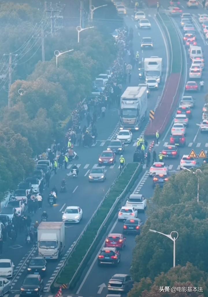 张雪峰曾经说过苏州不怎么堵车，但是2026年3月28日，今天的苏州要堵车了，张雪
