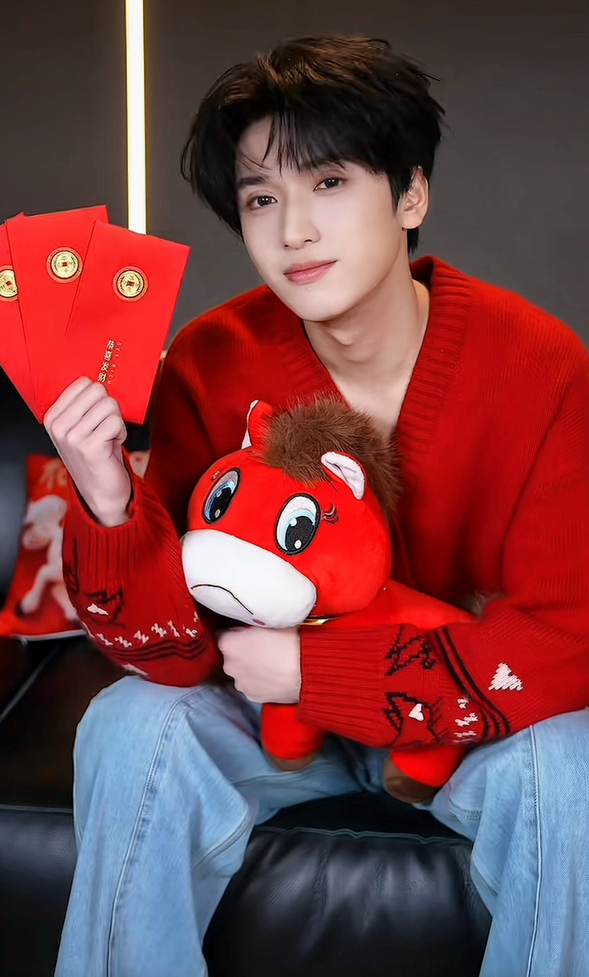 笑嘻嘻和哭哭马 